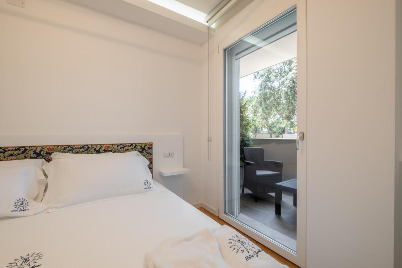 Helios Guest House 卡利亚里 外观 照片