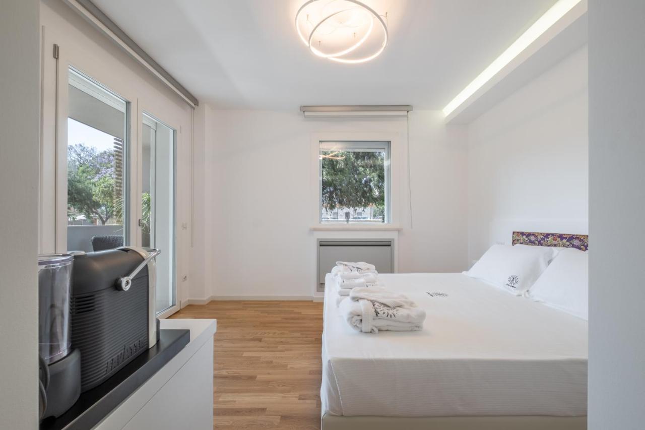 Helios Guest House 卡利亚里 外观 照片