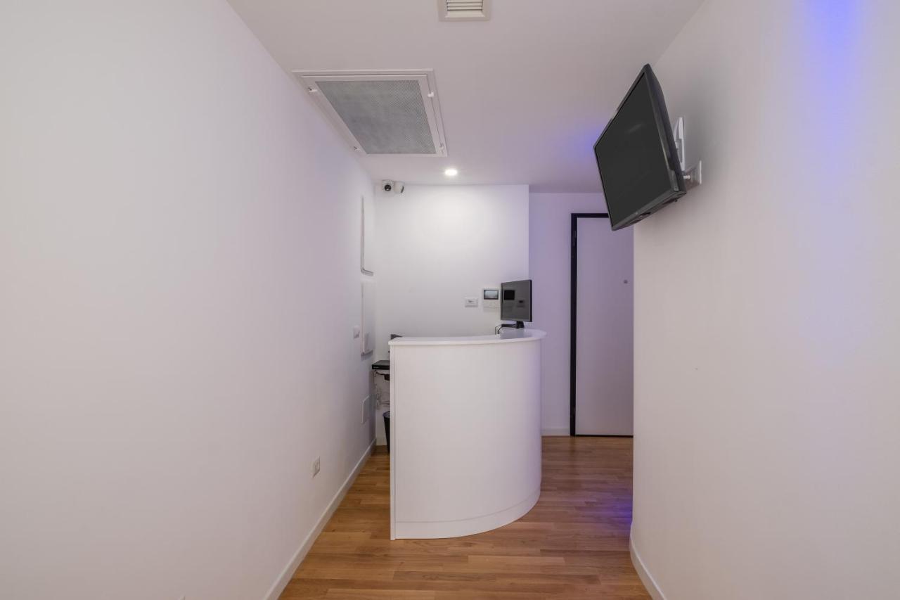 Helios Guest House 卡利亚里 外观 照片