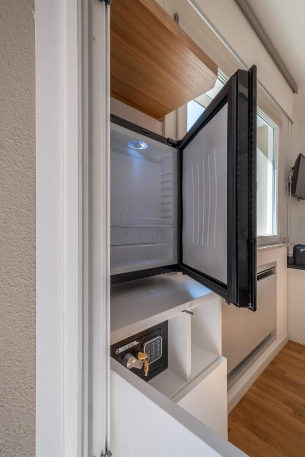 Helios Guest House 卡利亚里 外观 照片