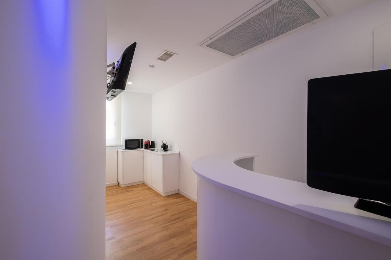 Helios Guest House 卡利亚里 外观 照片