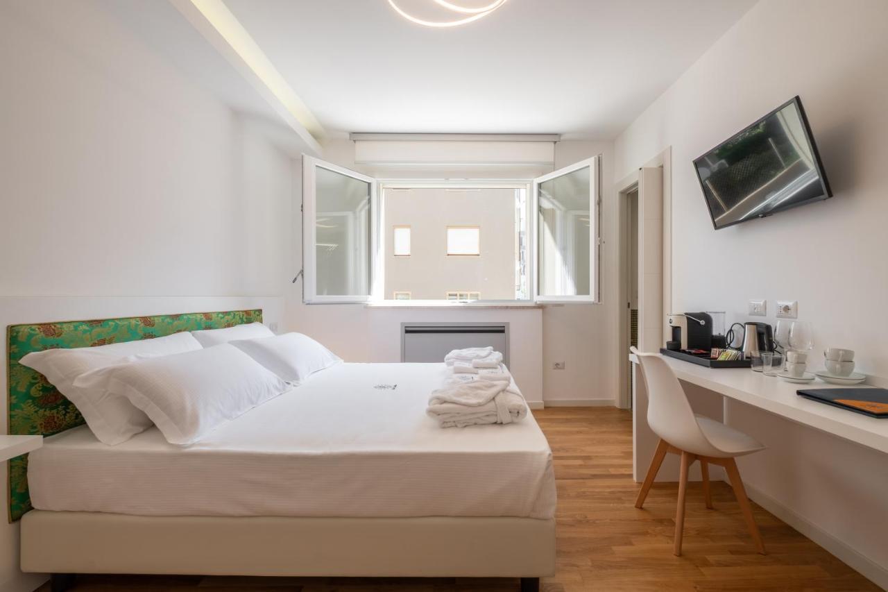 Helios Guest House 卡利亚里 外观 照片