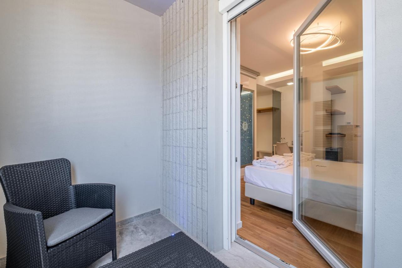 Helios Guest House 卡利亚里 外观 照片
